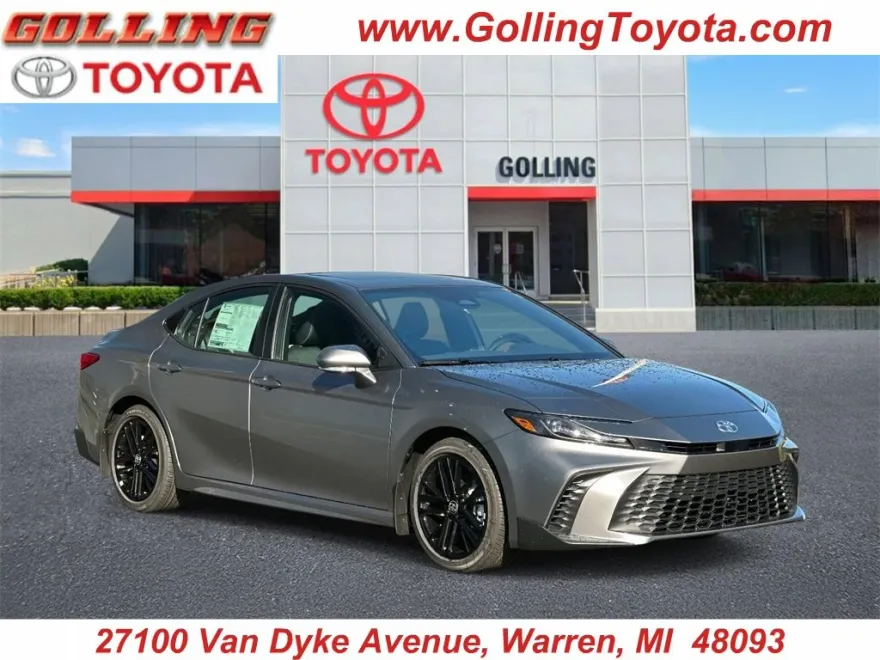 2026 Toyota Camry SE photo 1