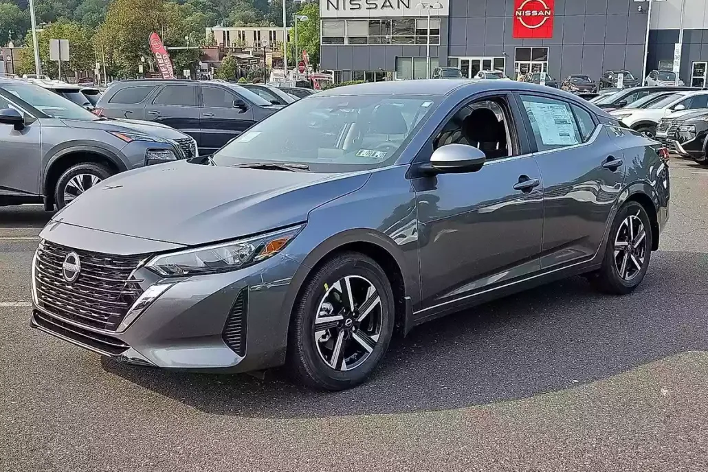 2025 Nissan Sentra SV photo 1