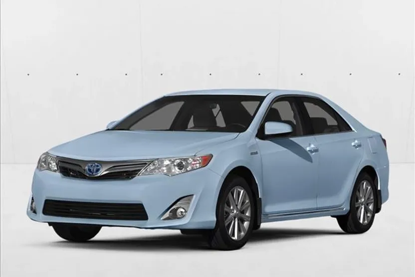 2013 Toyota Camry Hybrid XLE photo 1
