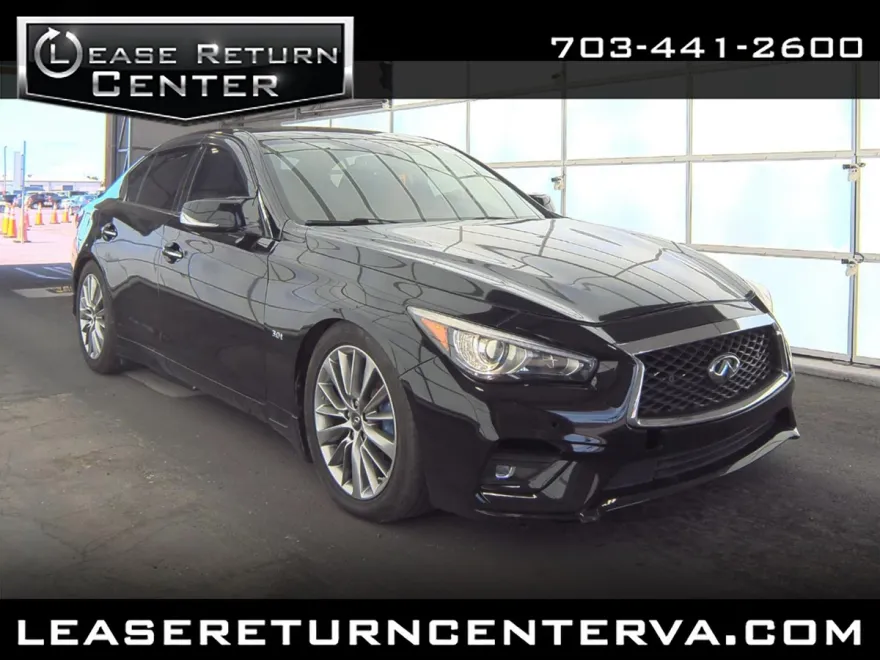 2018 Infiniti Q50 3.0t LUXE AWD photo 1