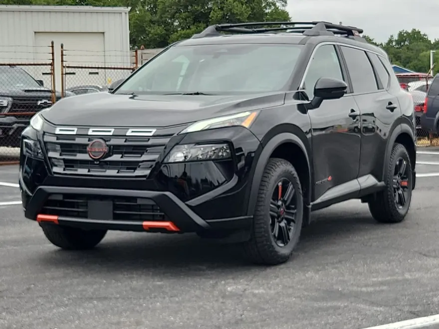 2026 Nissan Rogue SV photo 1