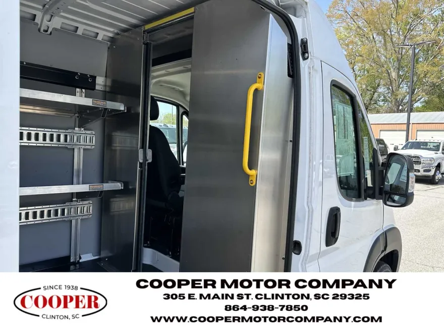 2024 Ram ProMaster 2500 photo 1