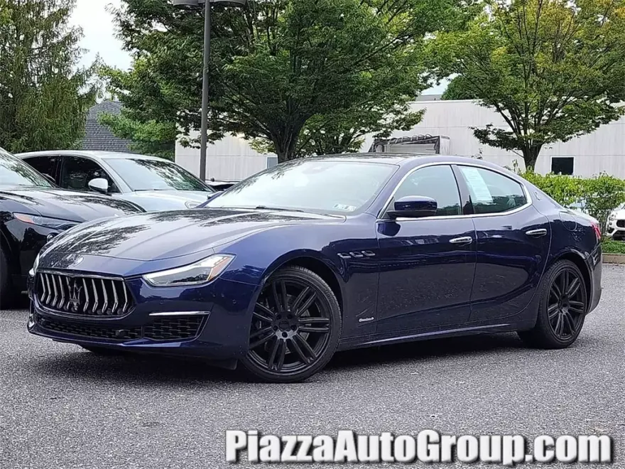 2019 Maserati Ghibli Q4 GranLusso photo 1