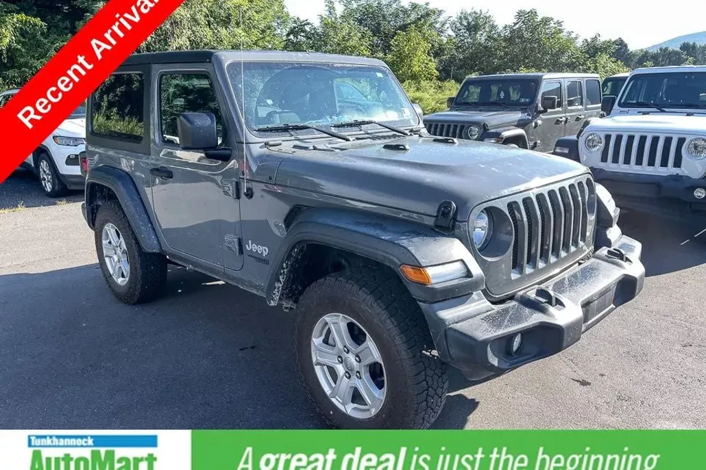 2020 Jeep Wrangler Sport S photo 1