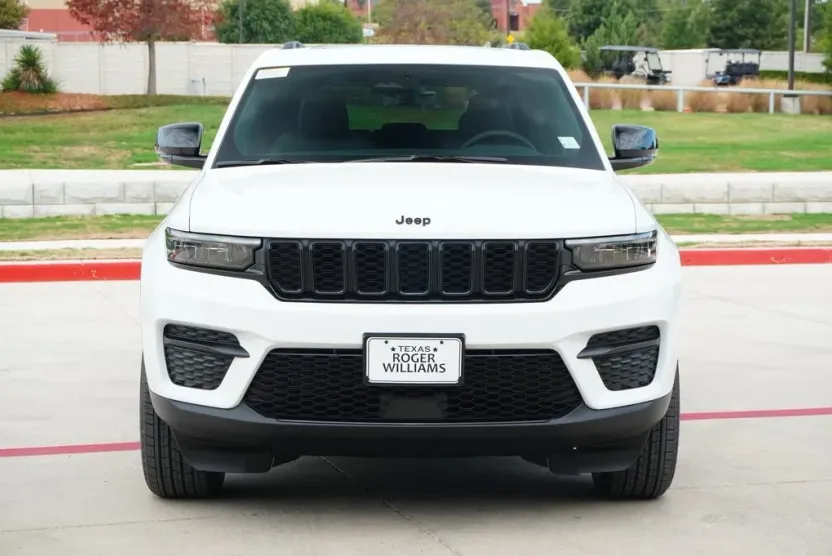 2025 Jeep Grand Cherokee Altitude X photo 1
