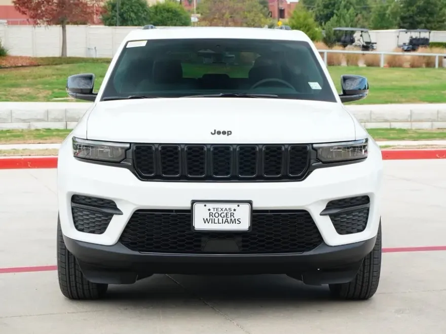 2025 Jeep Grand Cherokee Altitude X photo 1