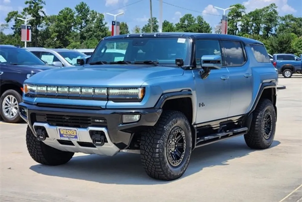 2024 Gmc Hummer EV SUV photo 1