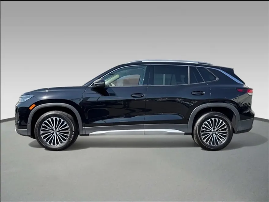 2025 Volkswagen Tiguan S photo 1