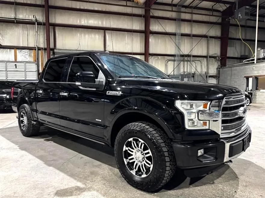2016 Ford F-150 Lariat photo 1