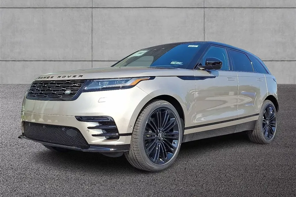 2026 Land Rover Range Rover Velar SE photo 1