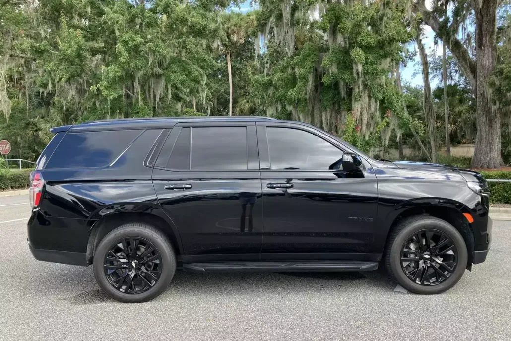2021 Chevrolet Tahoe RST photo 1