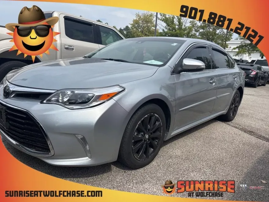 2018 Toyota Avalon XLE photo 1