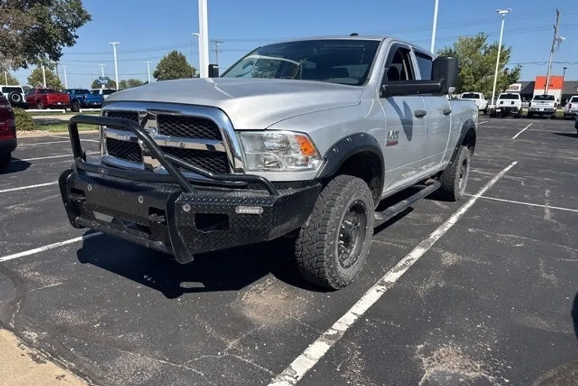 2016 Ram 2500 ST photo 1