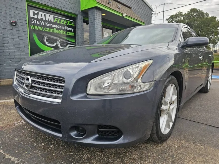 2009 Nissan Maxima S photo 1