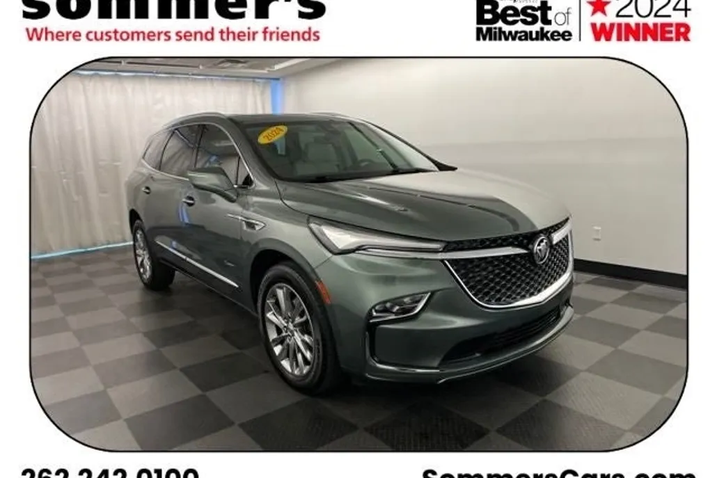 2024 Buick Enclave Avenir photo 1