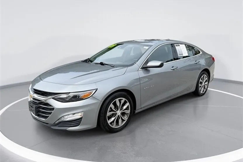 2023 Chevrolet Malibu 1LT photo 1