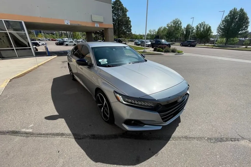2022 Honda Accord Hybrid Sport photo 1