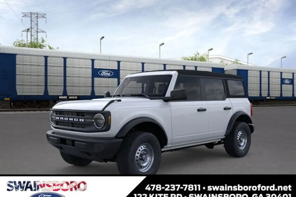 2025 Ford Bronco Base photo 1
