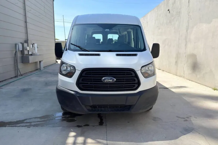 2019 Ford Transit XL Van photo 1