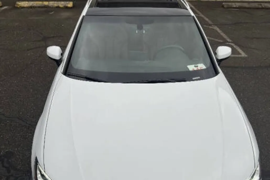 2017 Audi A3 E-tron Premium Plus photo 1