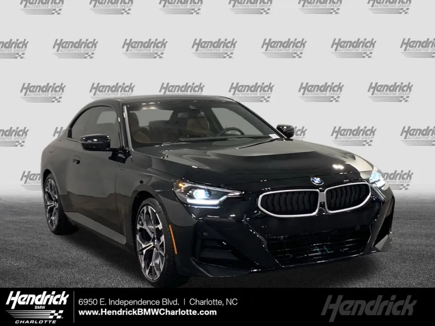 2025 Bmw 230i photo 1