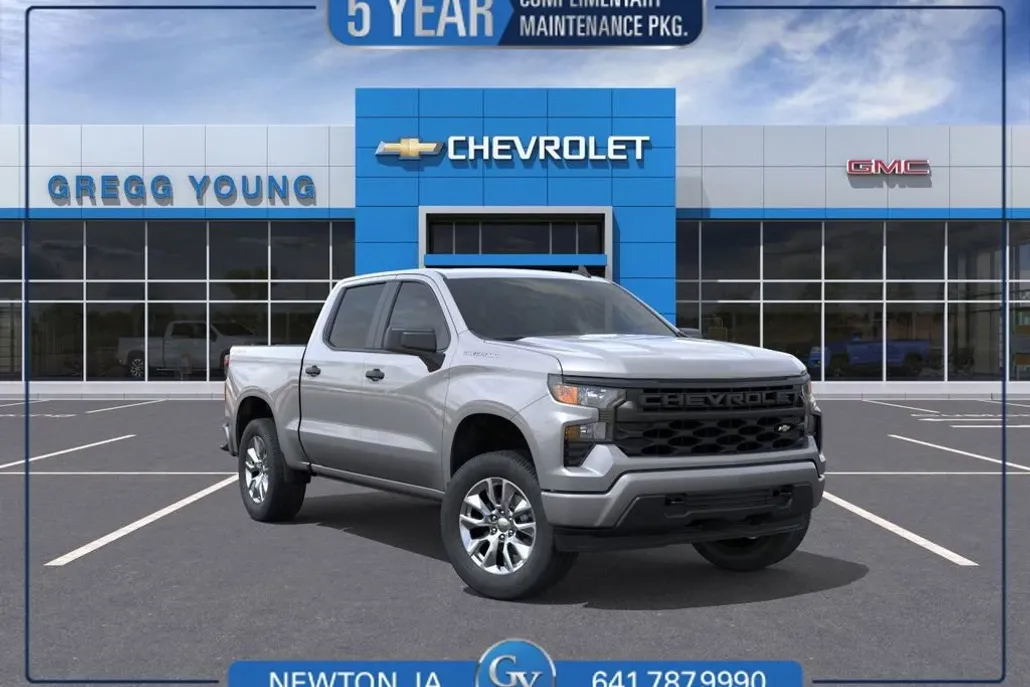 2025 Chevrolet Silverado 1500 Custom photo 1