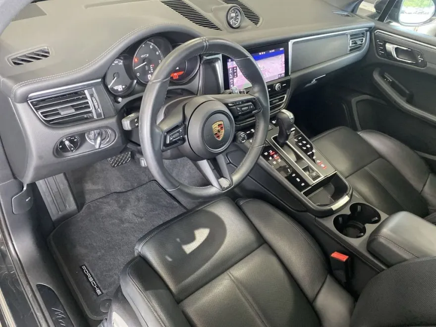 2024 Porsche Macan GTS photo 1