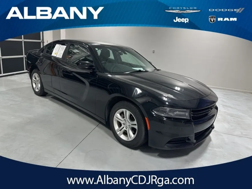 2019 Dodge Charger SXT photo 1