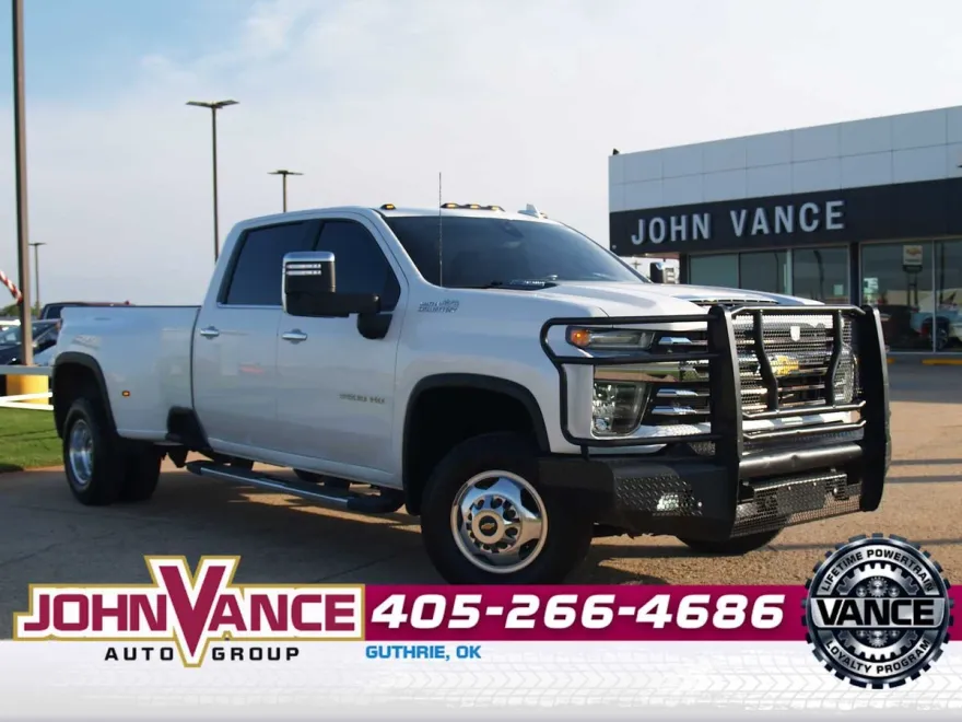 2022 Chevrolet Silverado 3500HD High Country photo 1