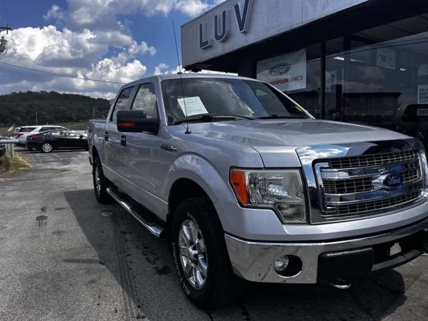 2013 Ford F-150 XLT photo 1