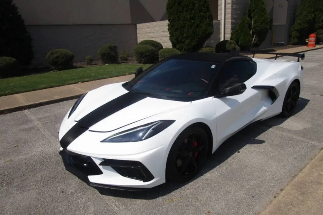 2021 Chevrolet Corvette Stingray Coupe 2LT photo 1