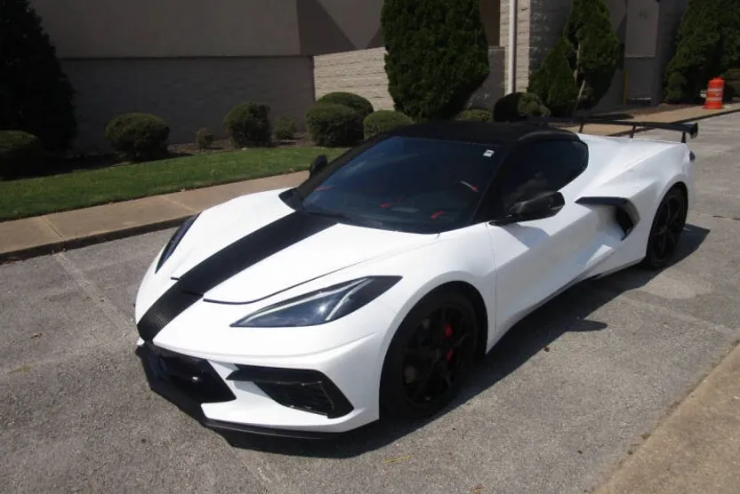 2021 Chevrolet Corvette Stingray Coupe 2LT photo 1