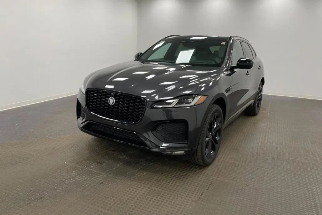 2026 Jaguar F-PACE P250 R-Dynamic S photo 1