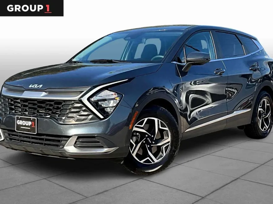 2023 Kia Sportage LX photo 1