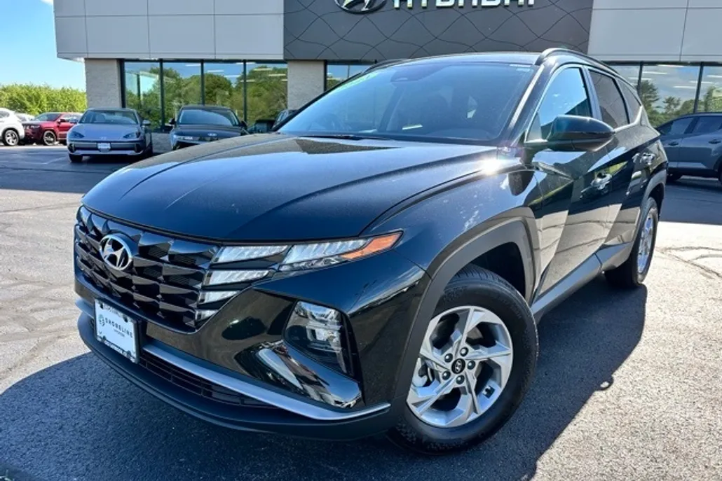 2024 Hyundai Tucson SEL photo 1