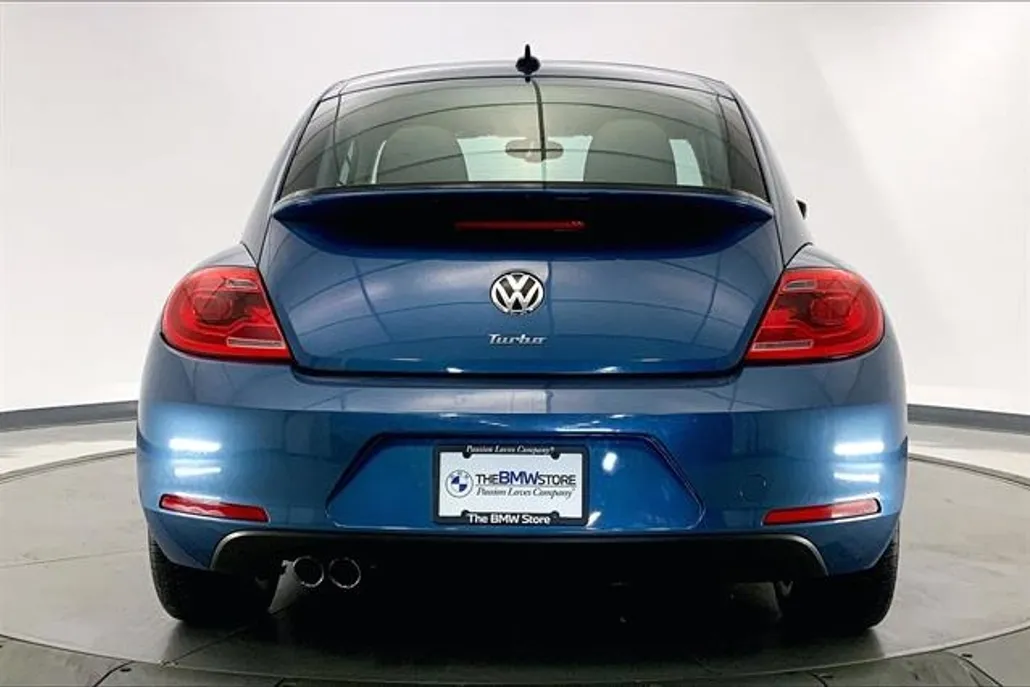 2016 Volkswagen Beetle 1.8T SEL photo 1