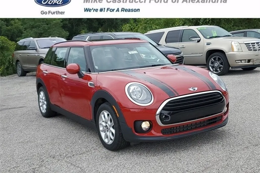 2017 Mini Clubman Base photo 1