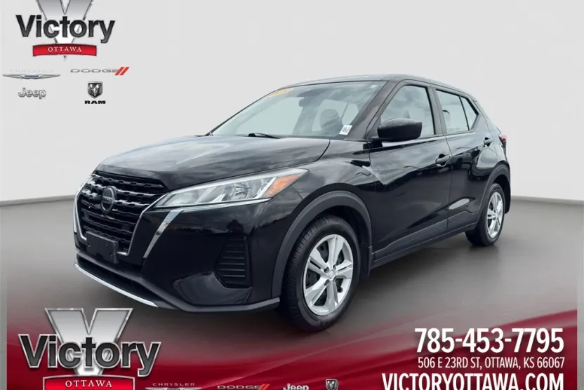 2021 Nissan Kicks S photo 1