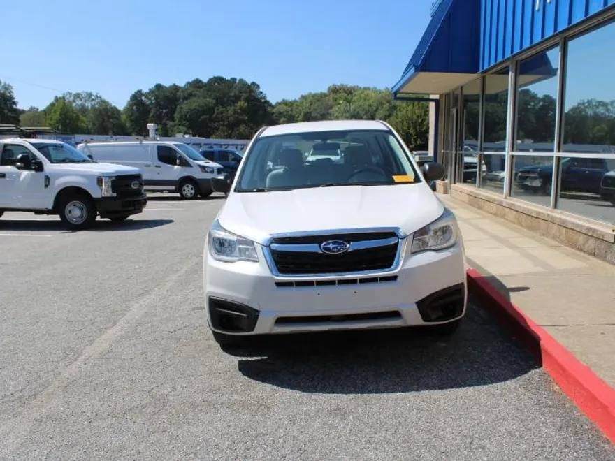 2018 Subaru Forester 2.5i photo 1