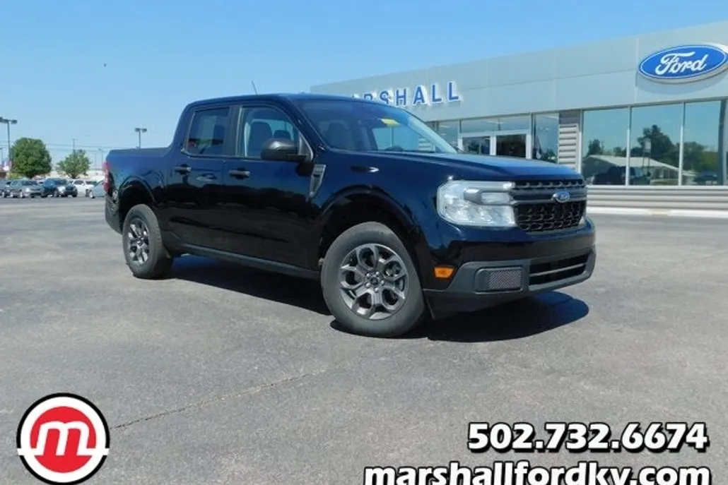 2024 Ford Maverick XLT photo 1