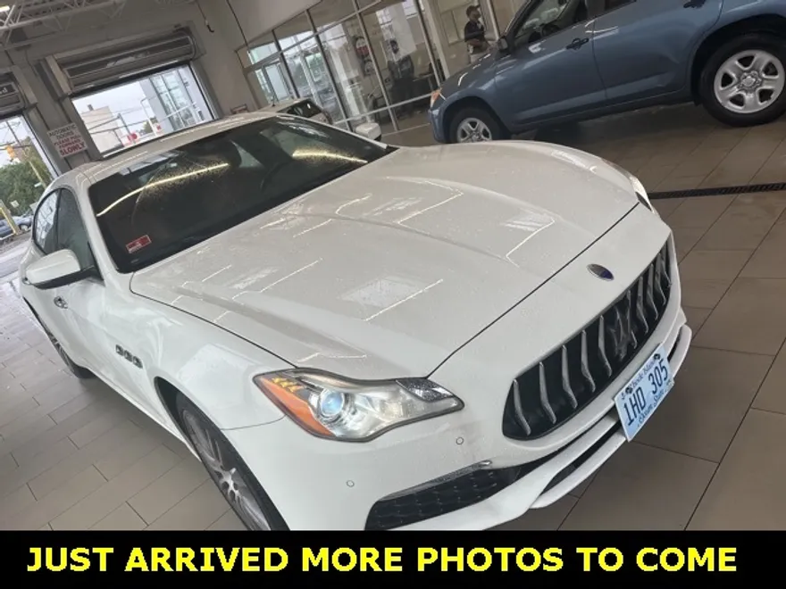 2017 Maserati Quattroporte Q4 GranLusso photo 1