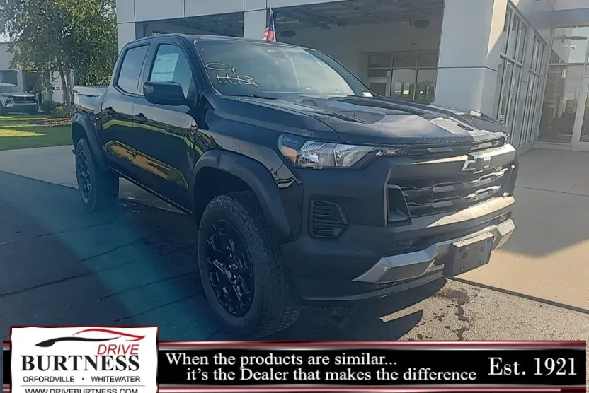 2026 Chevrolet Colorado Trail Boss photo 1