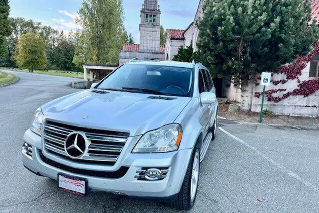2008 Mercedes Benz GL 550 photo 1