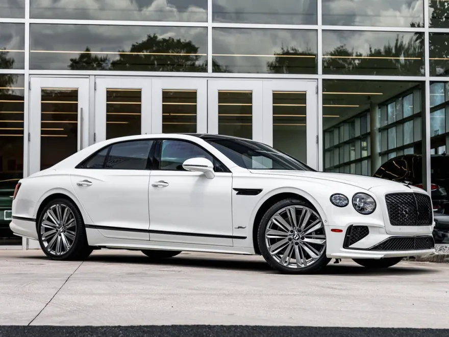 2025 Bentley Flying Spur Speed photo 1