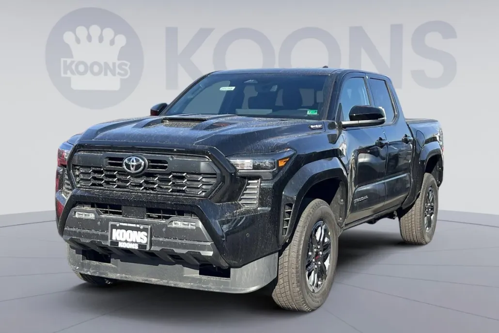 2025 Toyota Tacoma TRD Sport photo 1