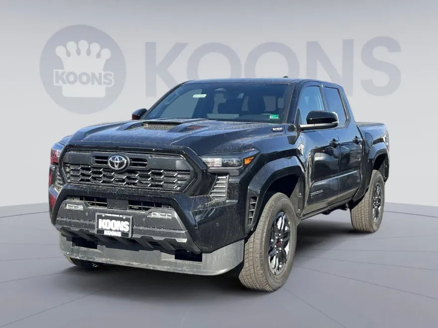 2025 Toyota Tacoma TRD Sport photo 1