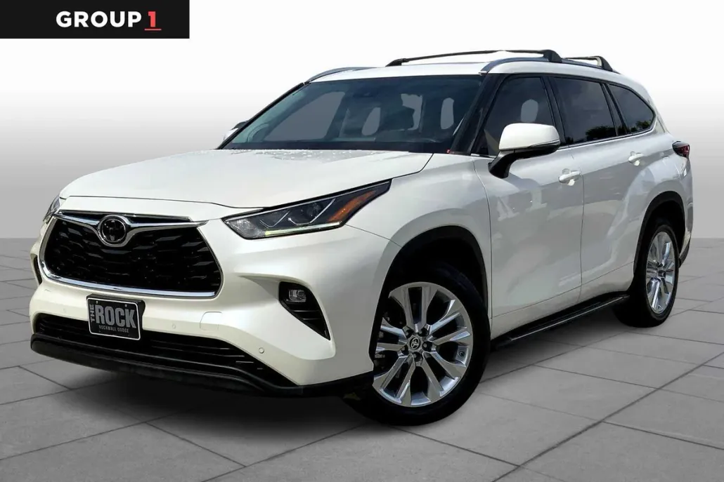 2021 Toyota Highlander Limited photo 1