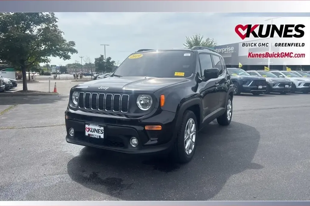 2019 Jeep Renegade Latitude photo 1