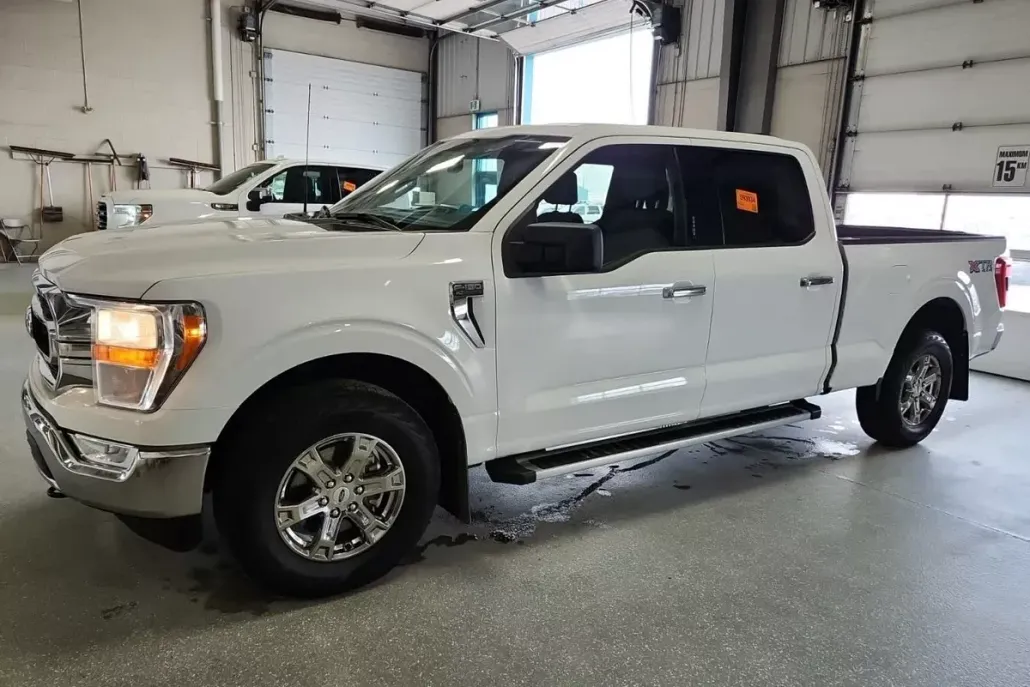 2023 Ford F-150 photo 1