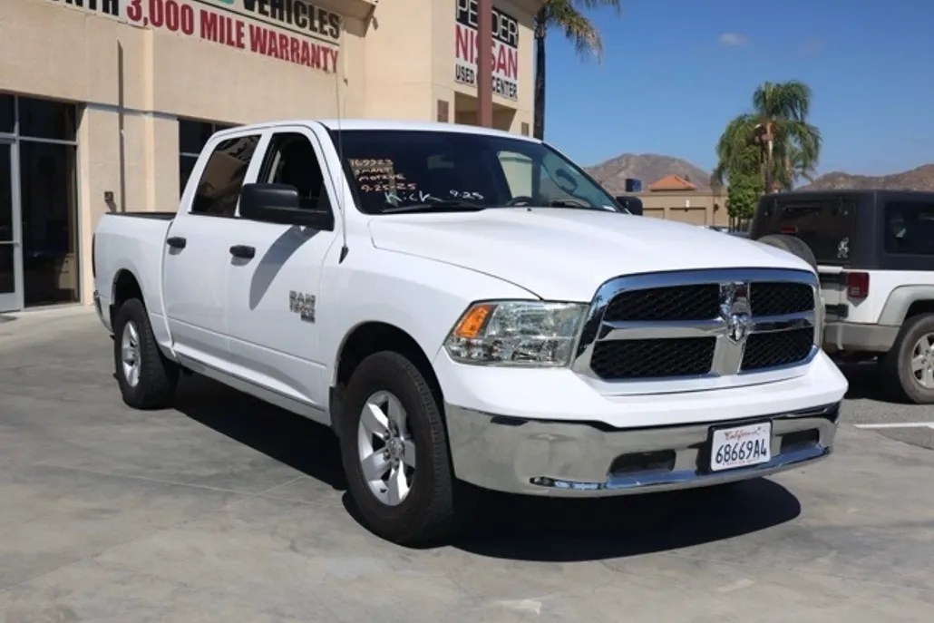 2022 Ram 1500 Classic SLT photo 1